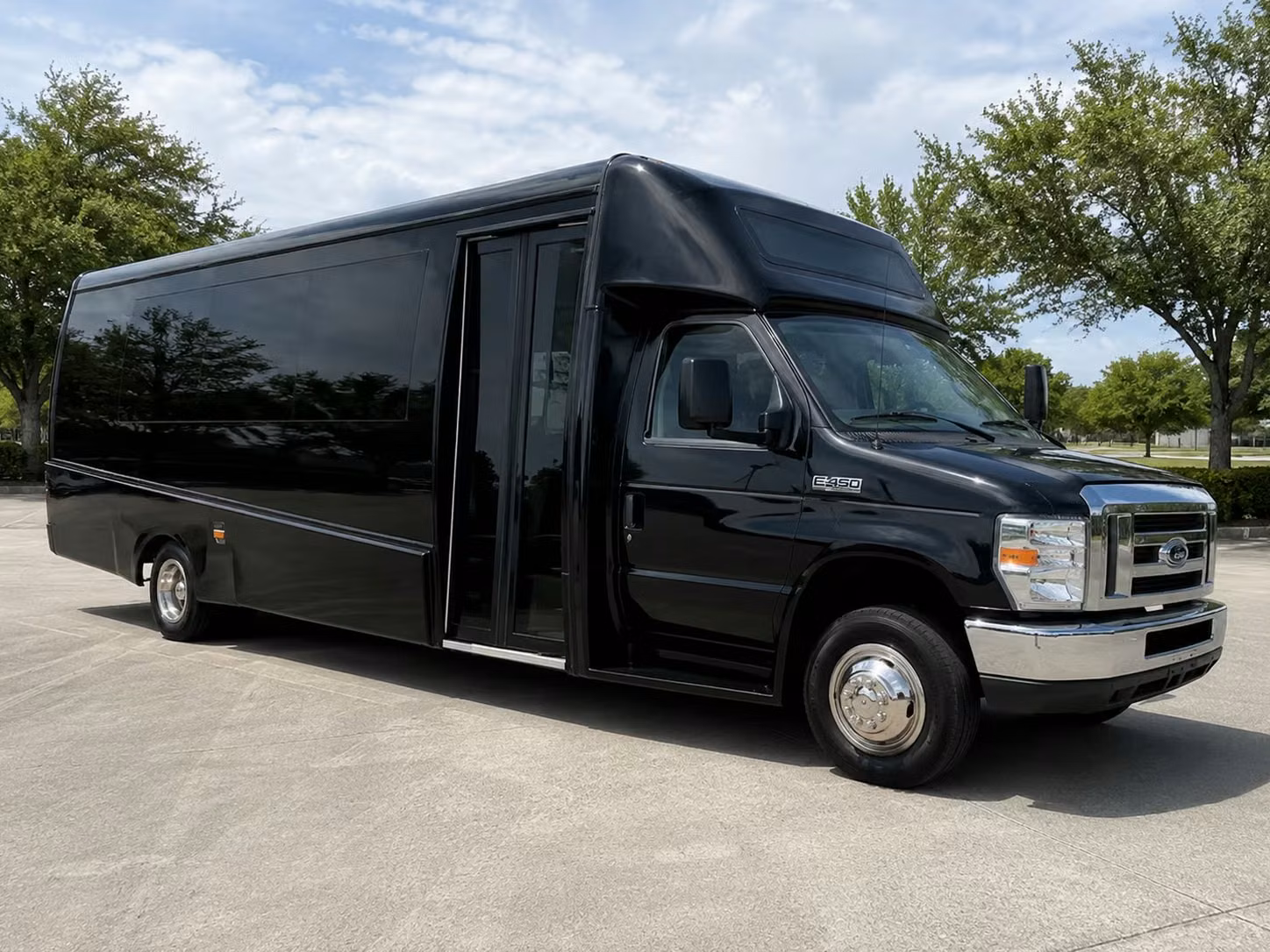 18 passenger minibus
