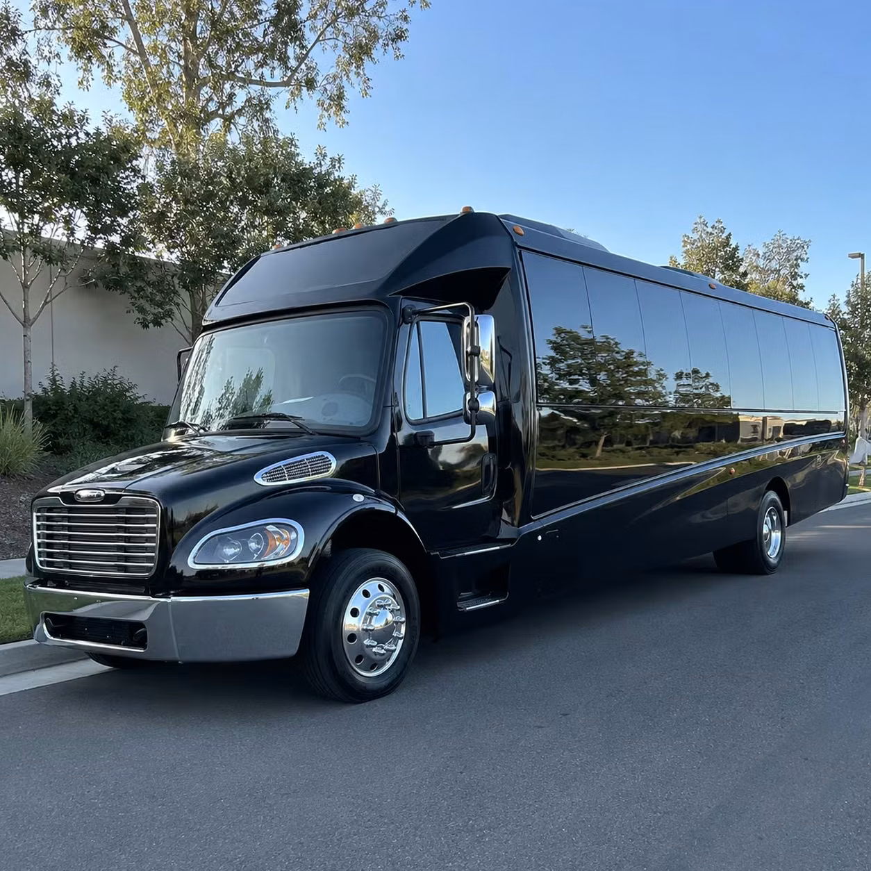 35 passenger minibus