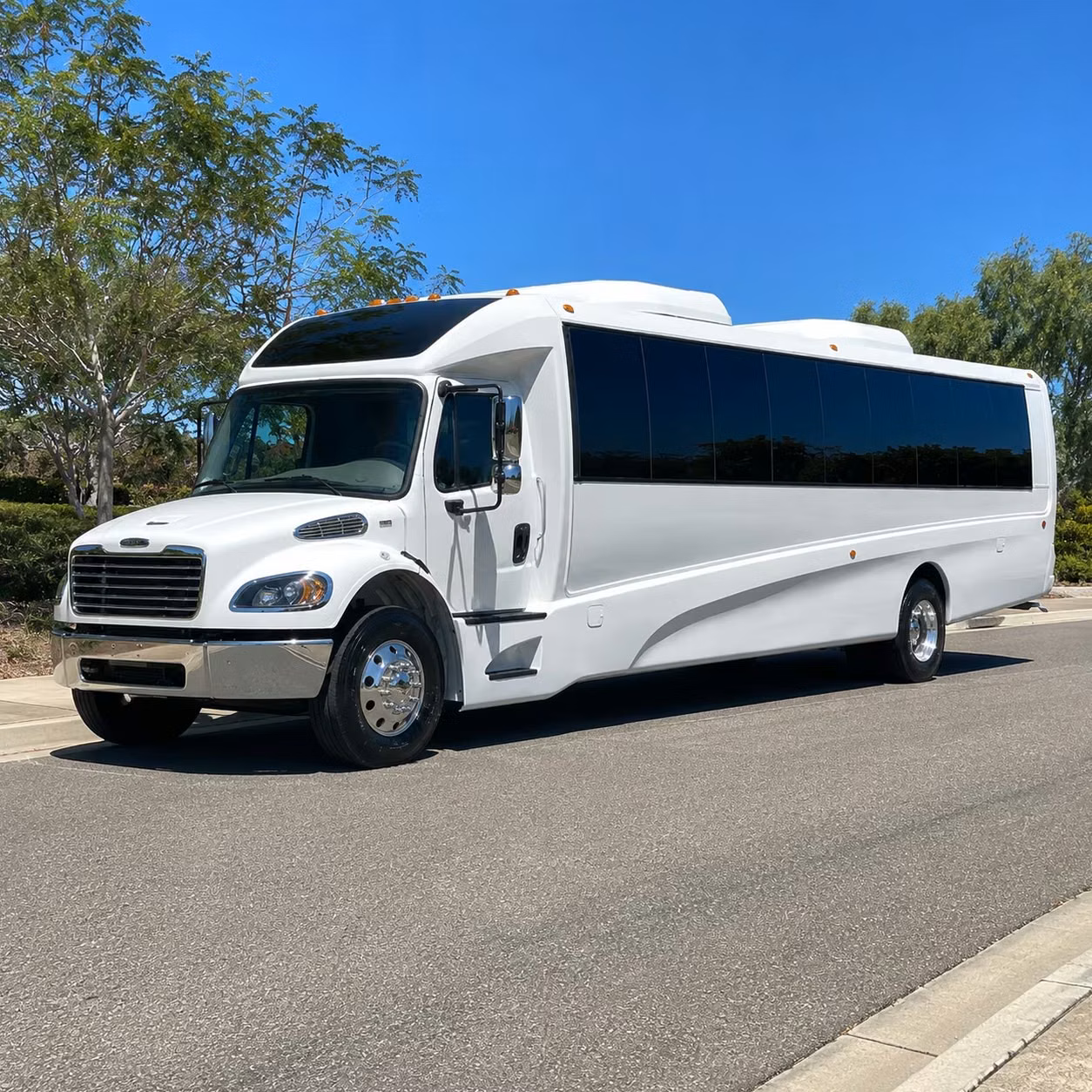 oklahoma city 30 passenger minibus rental
