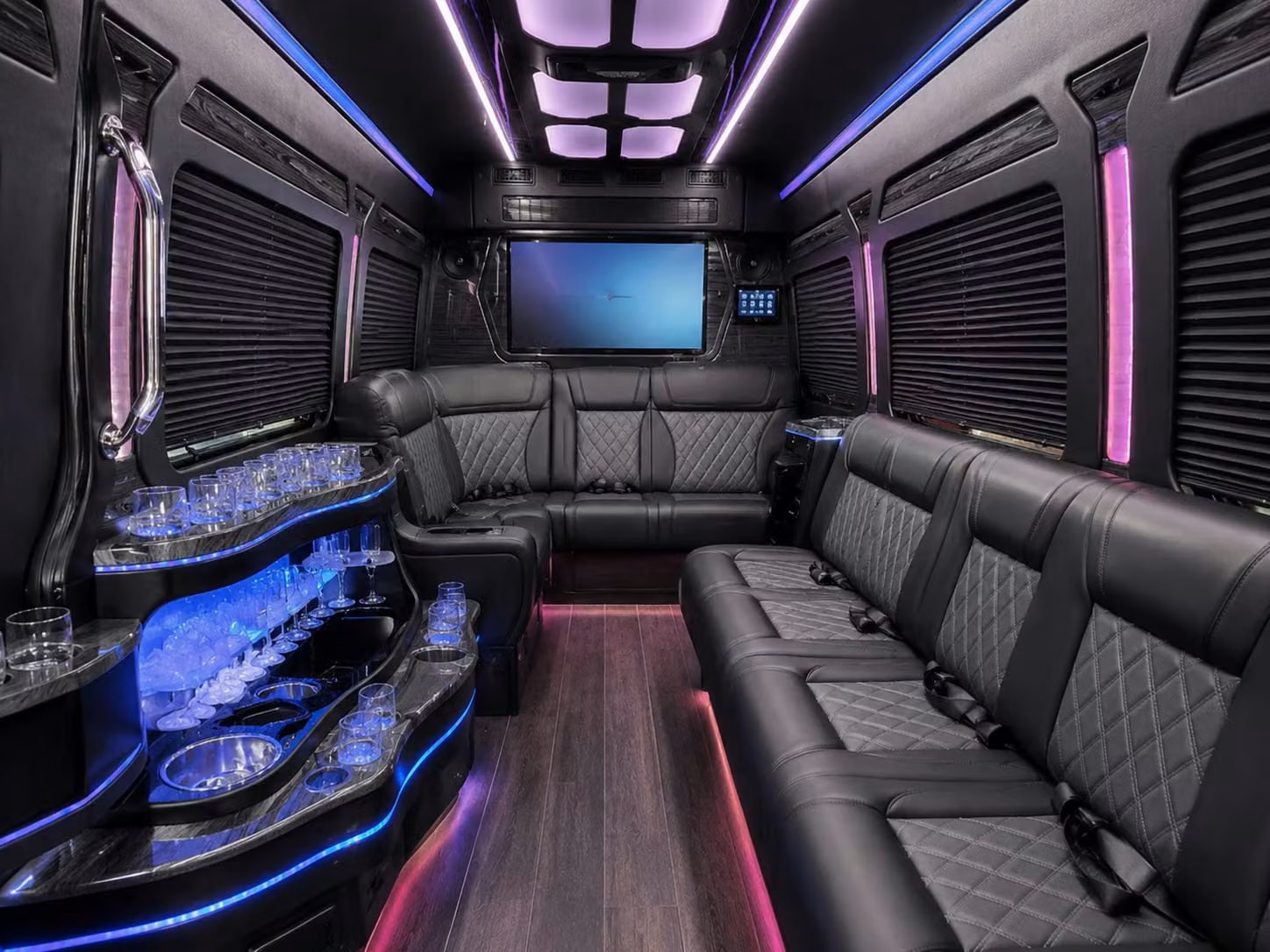 oklahoma city prom transportation for big groups and full squads