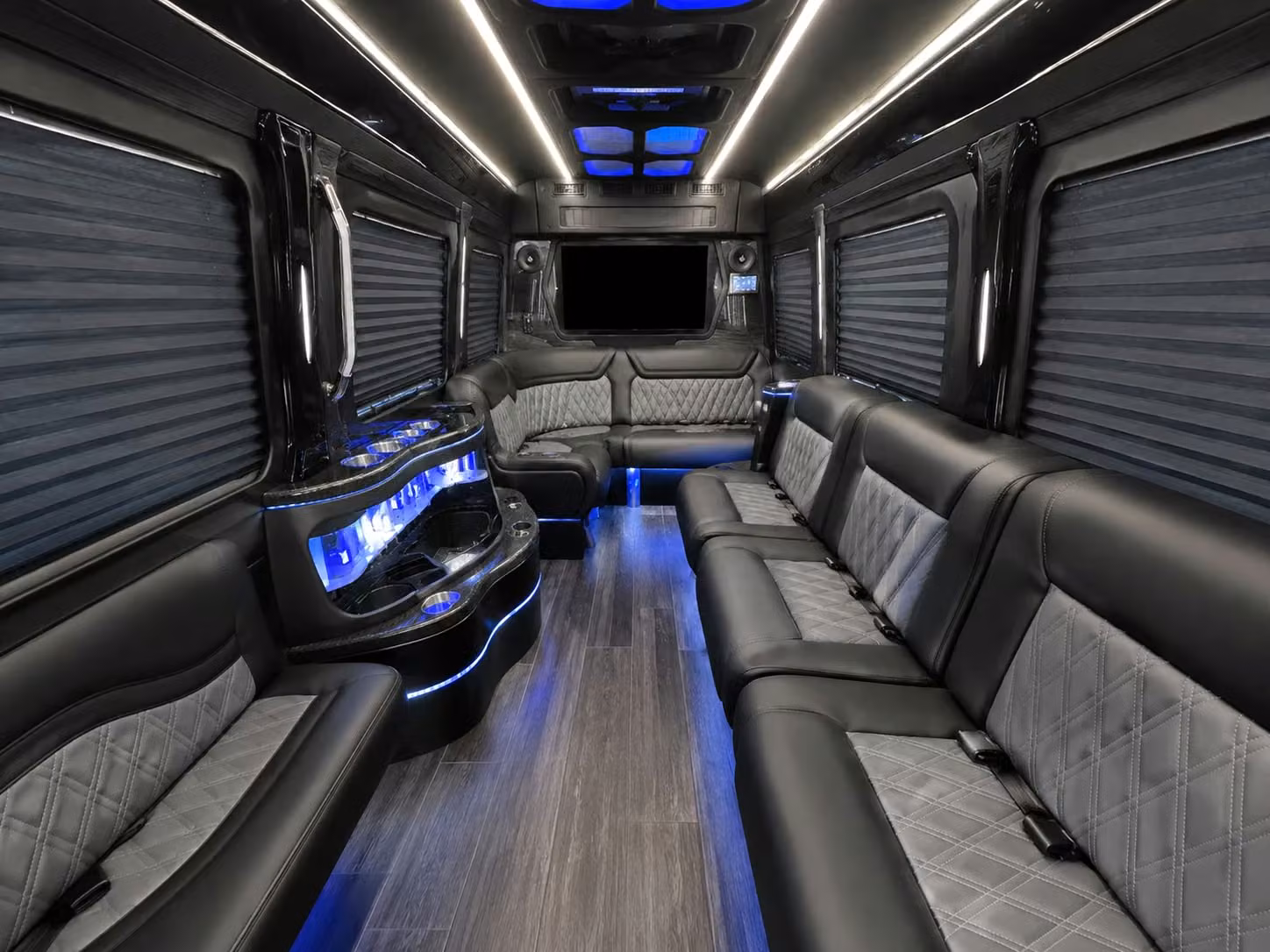 with charterbusrentaloklahomacityok com oklahoma city companies are never stuck with one fleet